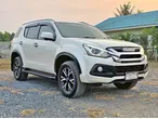 Isuzu MU-X