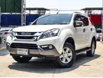 Isuzu MU-X