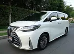 Lexus LM