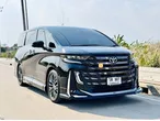 Toyota Alphard, Vellfire