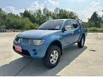 Mitsubishi Triton