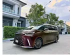 Lexus LM