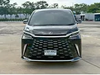 Lexus LM