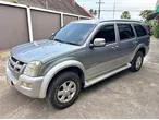 Isuzu MU-7