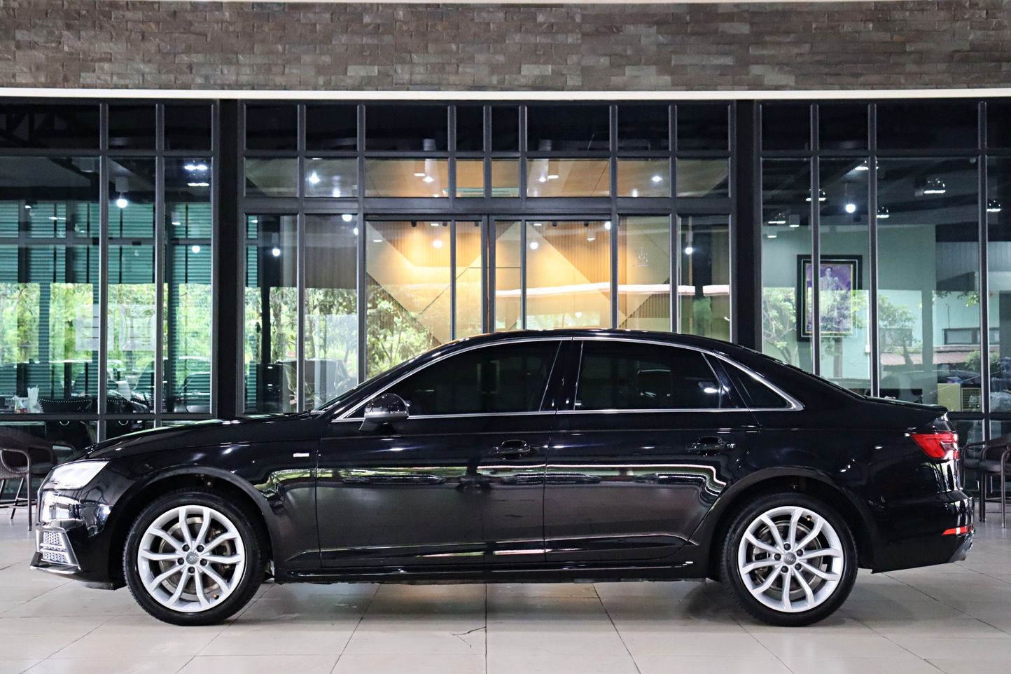 2016 Audi A4 B9 (8W) 3