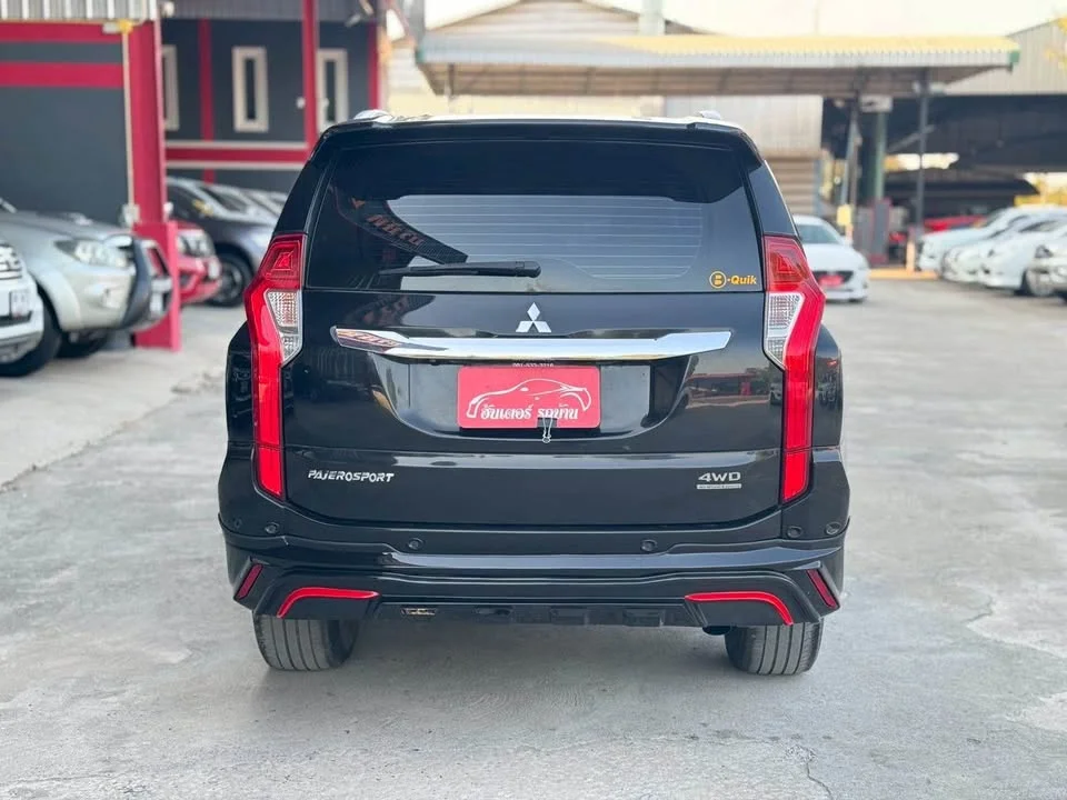 2016 Mitsubishi Pajero Sport III 3