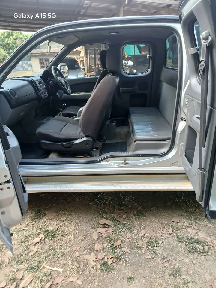 2012 Mazda BT-Series I 2