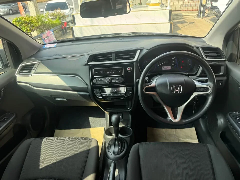 2020 Honda Mobilio II 3