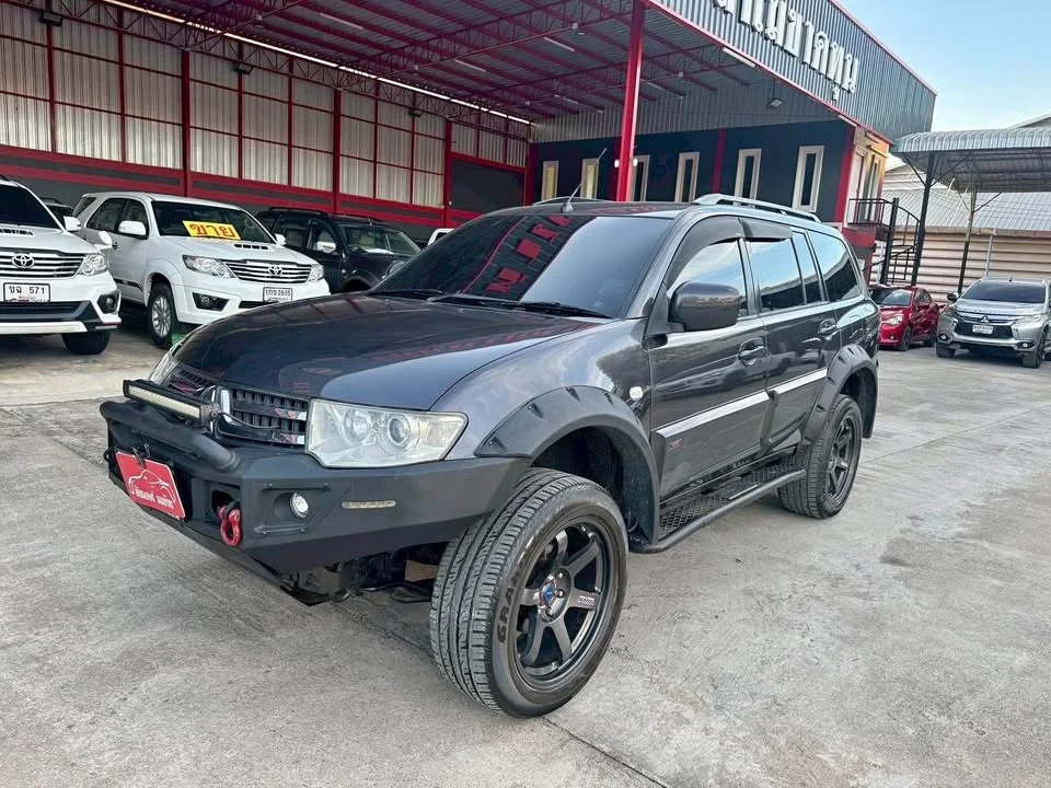 2009 Mitsubishi Pajero Sport II 2