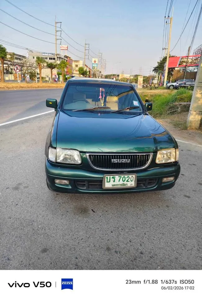 2002 Isuzu Faster Dragon Eyes III 2