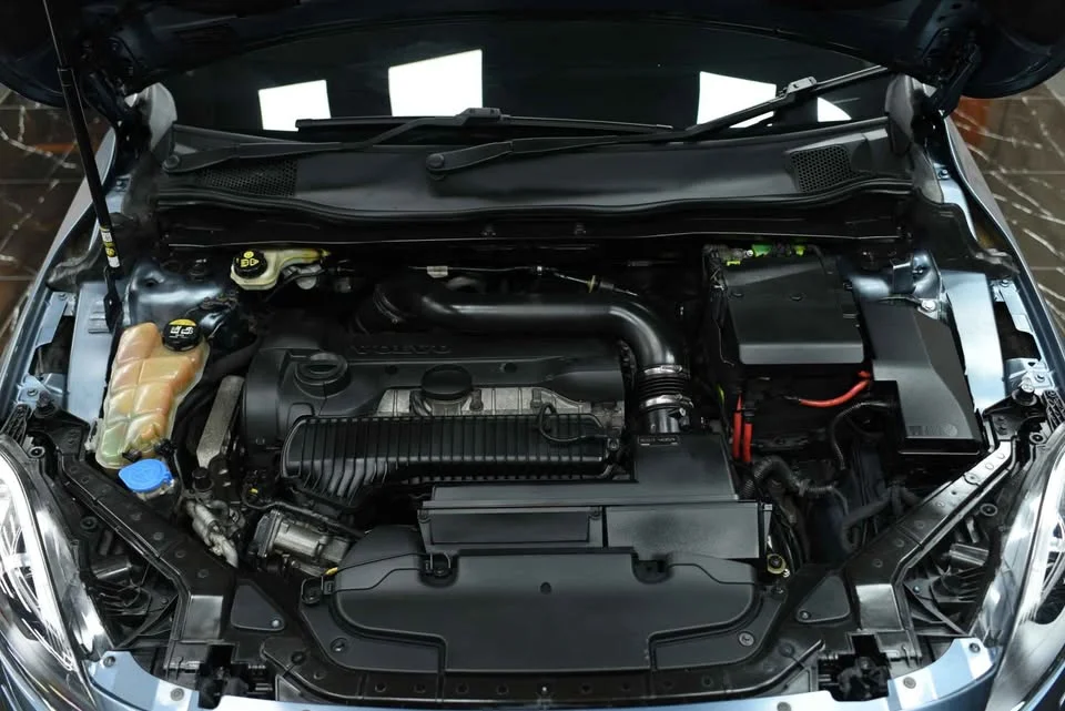 2013 Volvo V40 II 3