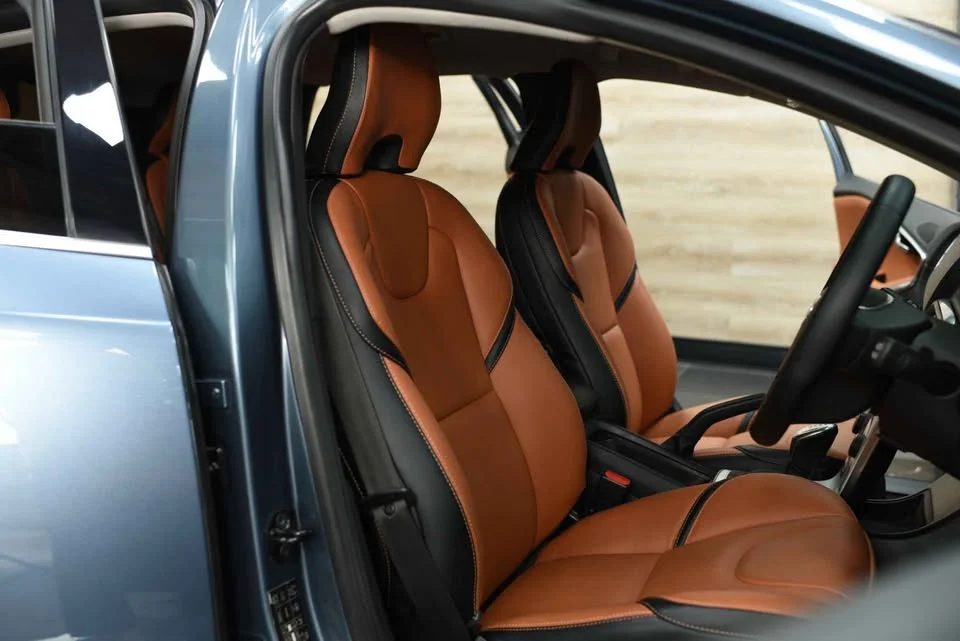 2013 Volvo V40 II 2