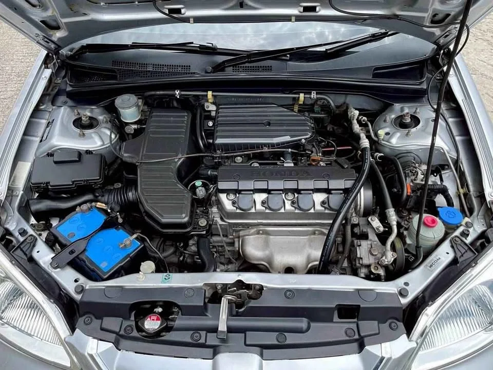 2003 Honda Civic VII 3