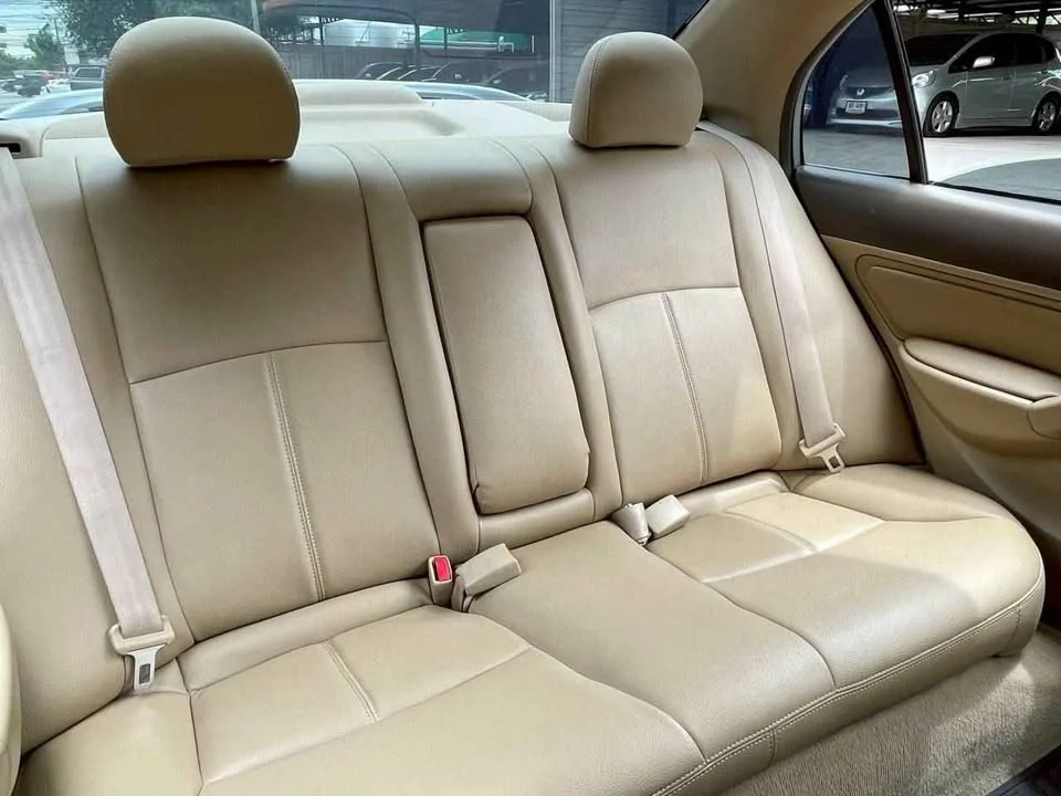 2003 Honda Civic VII 2