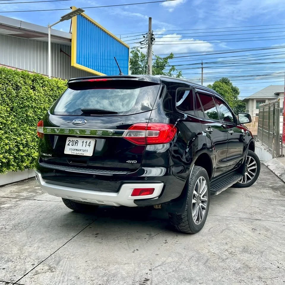 2018 Ford Everest II 2