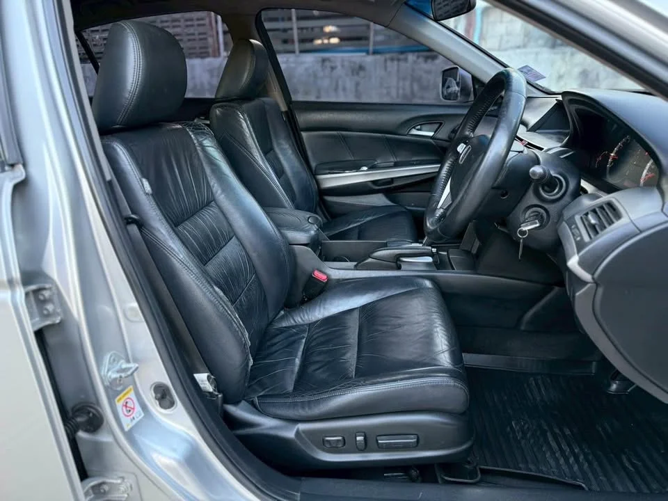 2011 Honda Accord VIII 2