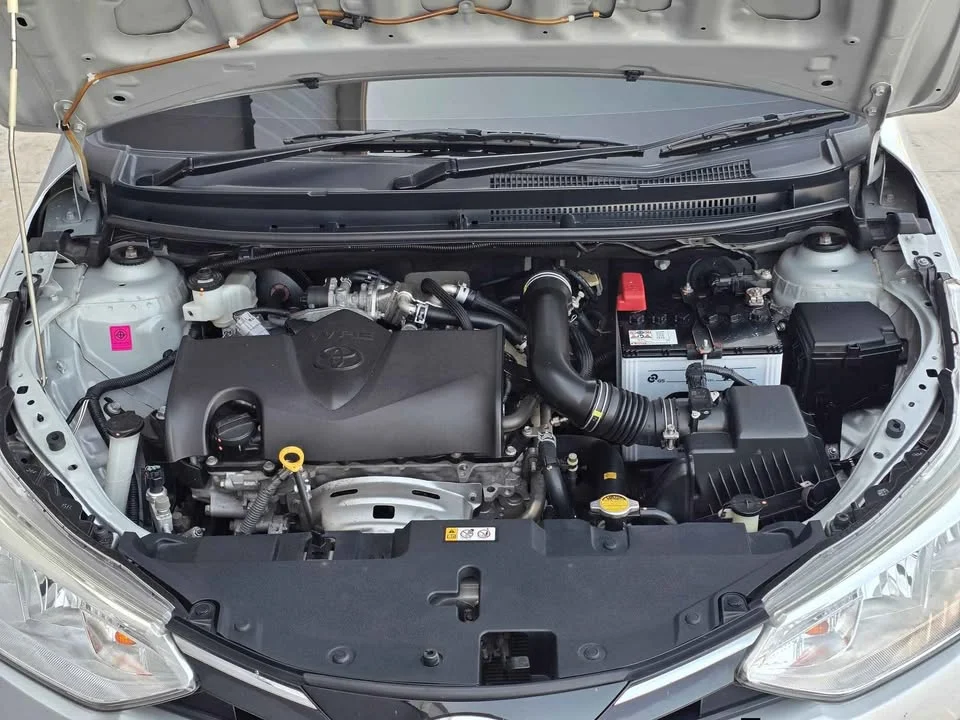 2020 Toyota Yaris ATIV III 2