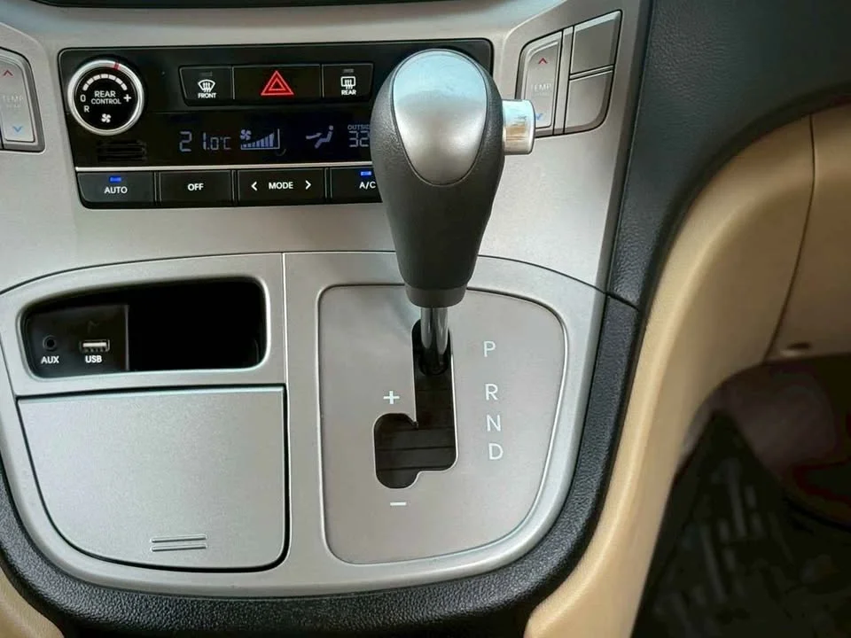 2022 Hyundai H-1 II 3