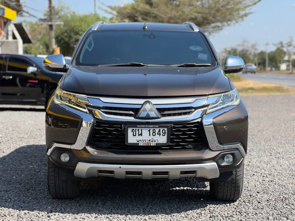 2015 Mitsubishi Pajero Sport III 3