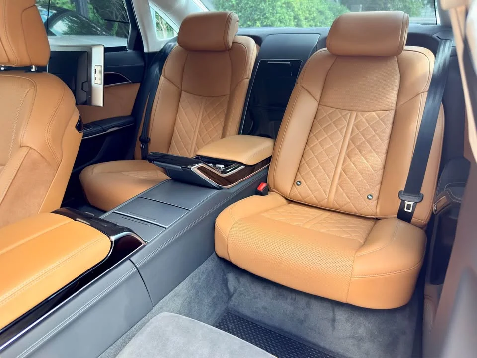 2025 Audi A8 D5 (4N) 3