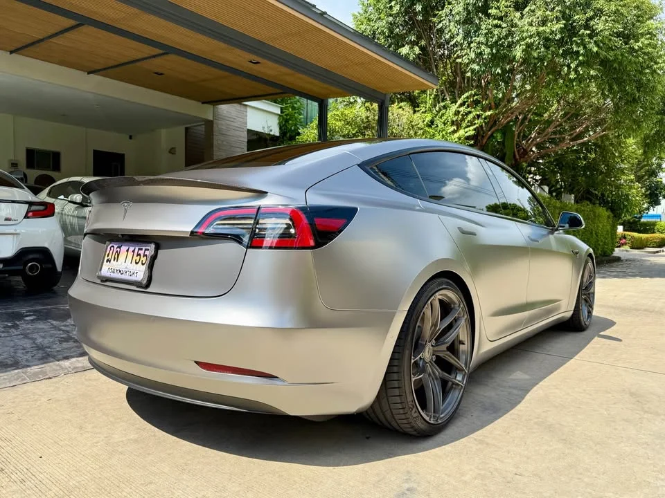 2022 Tesla Model 3 3