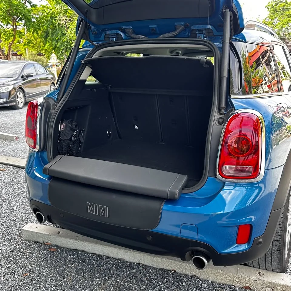 2020 Mini Hatch  III 2