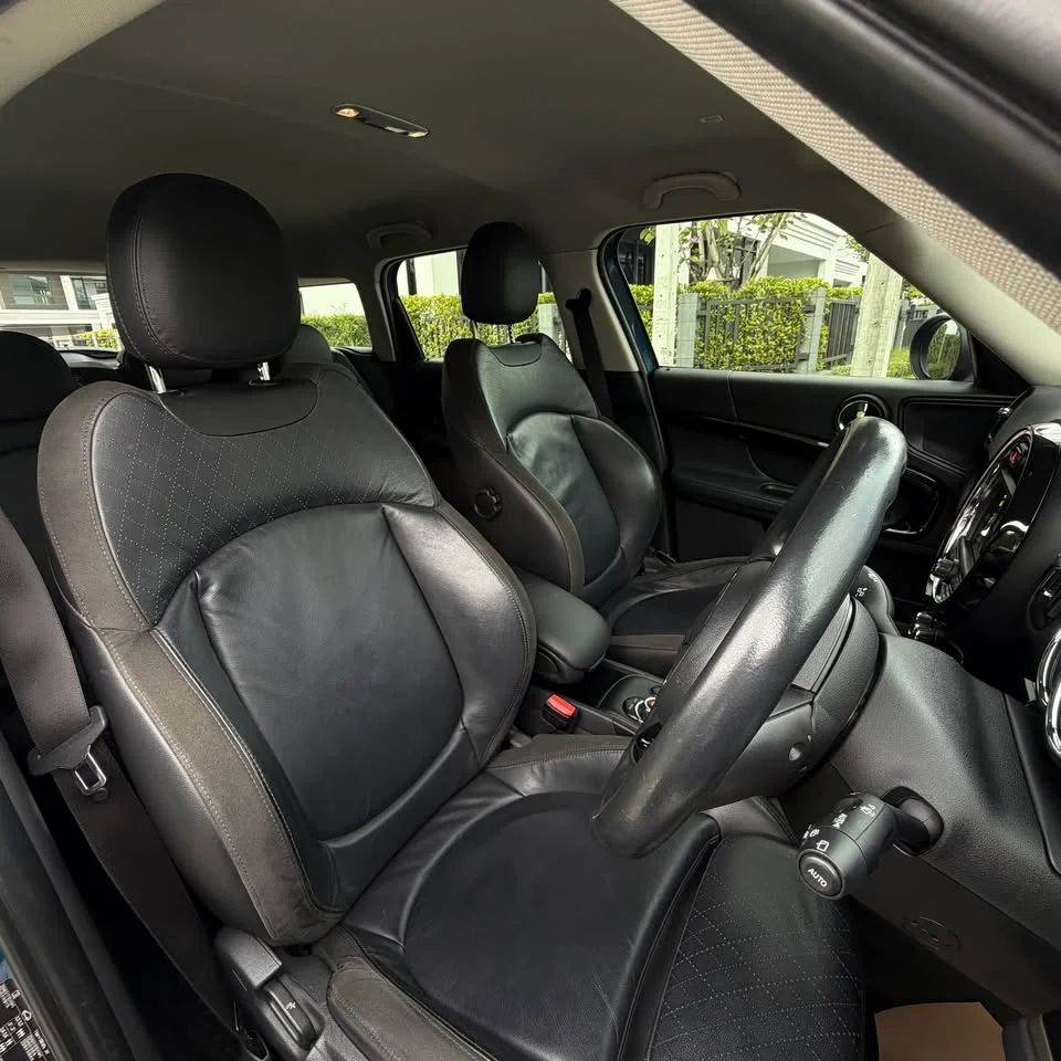 2020 Mini Hatch  III 3