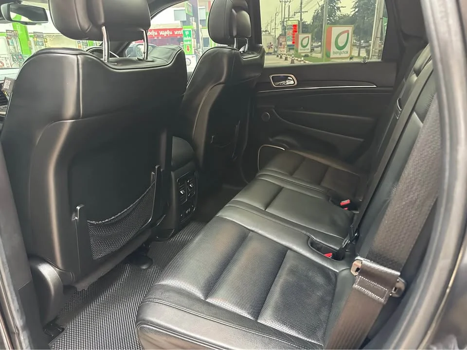 2014 Jeep Grand Cherokee WK2 3
