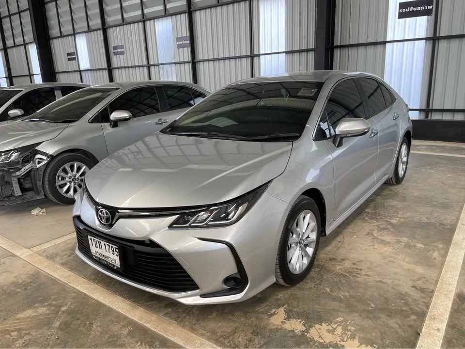 2020 Toyota Corolla Altis XII (E210) 3
