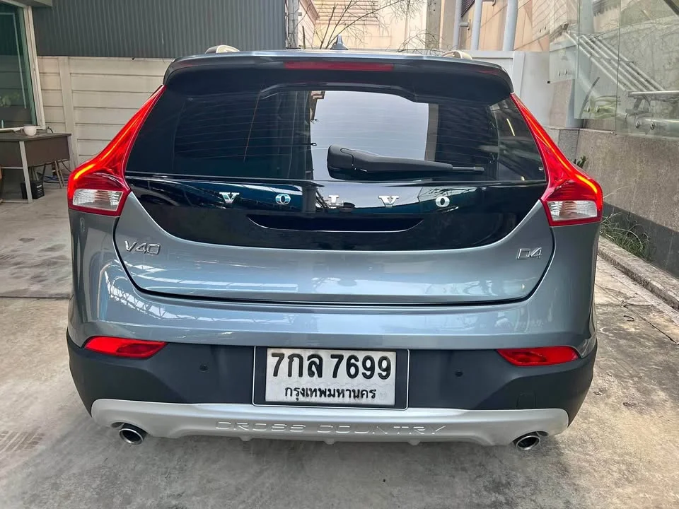2017 Volvo V40 II 3