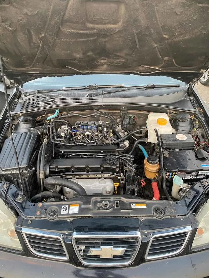 2005 Chevrolet Optra 3