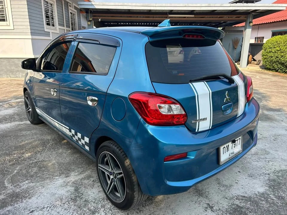 2017 Mitsubishi Mirage VI 2