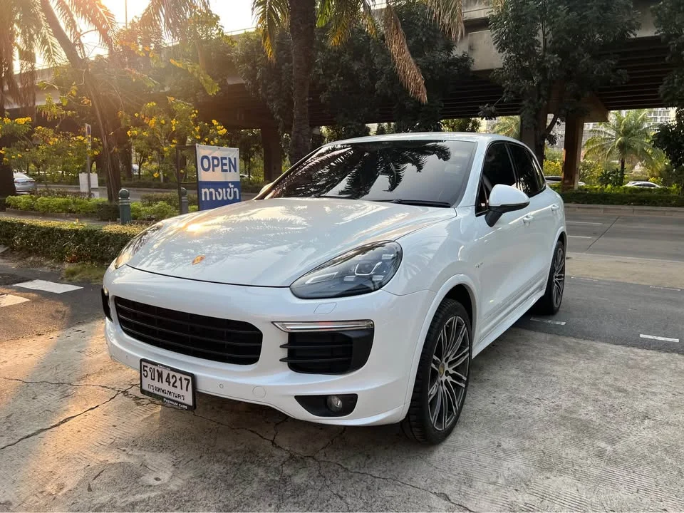 2016 Porsche Cayenne II 2