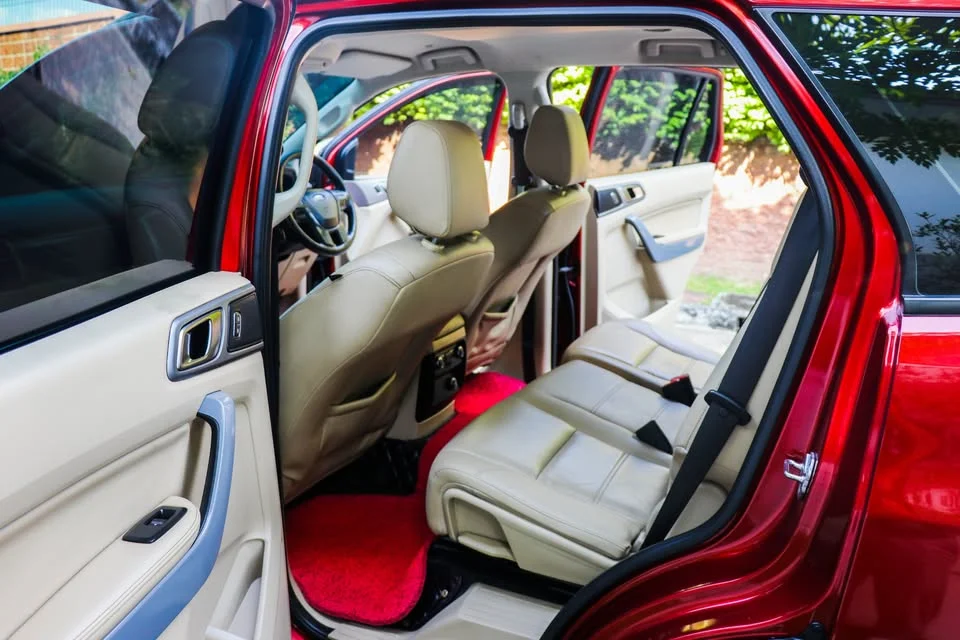 2015 Ford Everest II 3