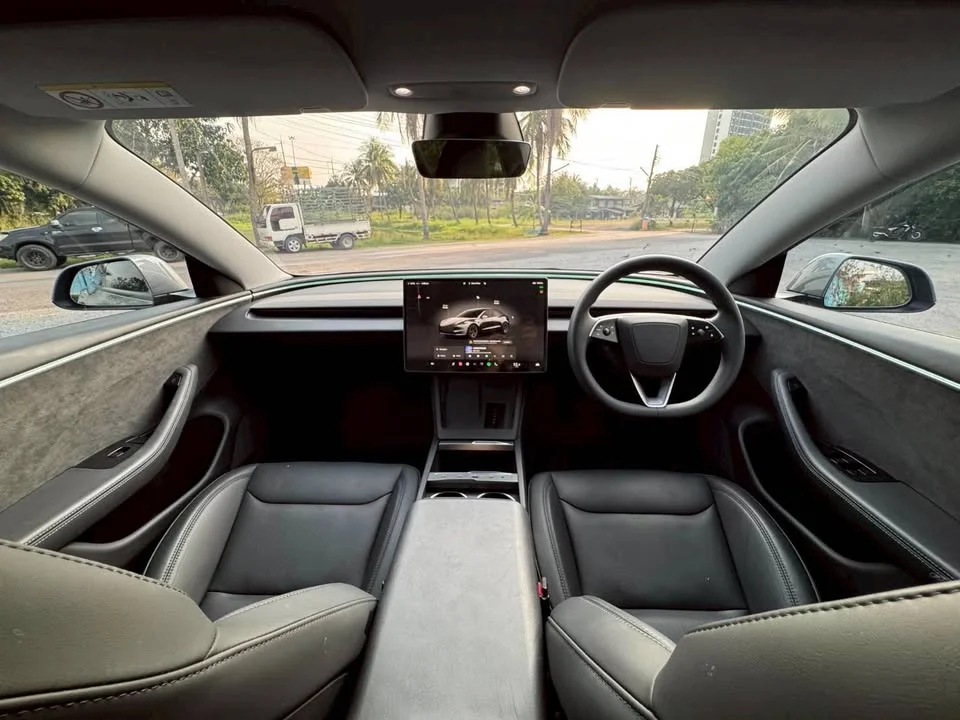 2024 Tesla Model 3 2
