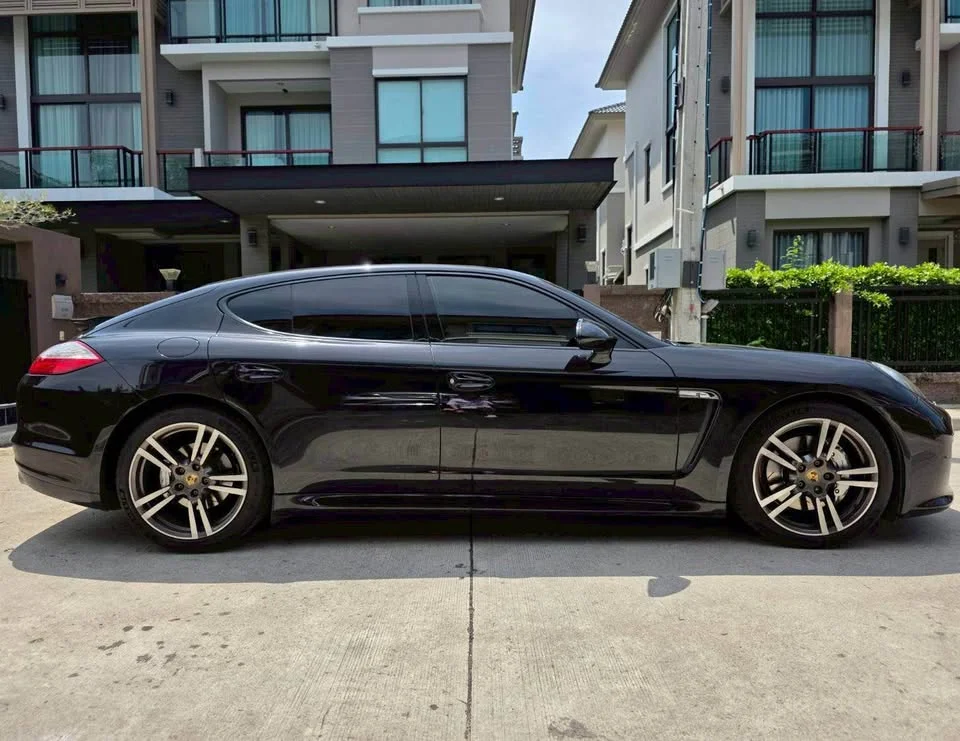 2012 Porsche Panamera I 3
