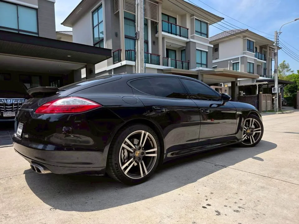 2012 Porsche Panamera I 2