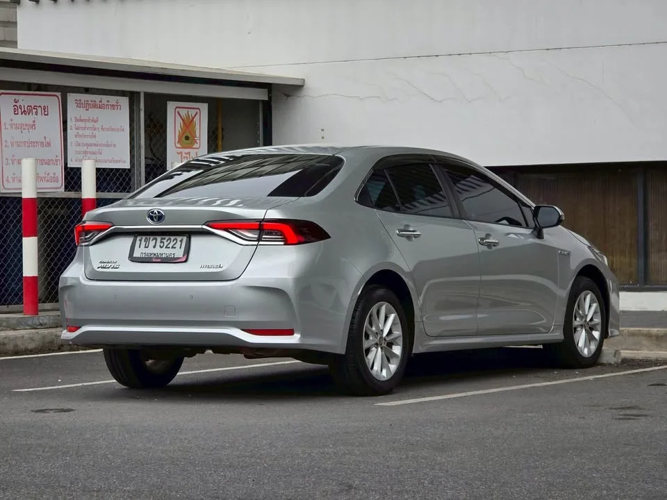 2019 Toyota Corolla Altis XII (E210) 2