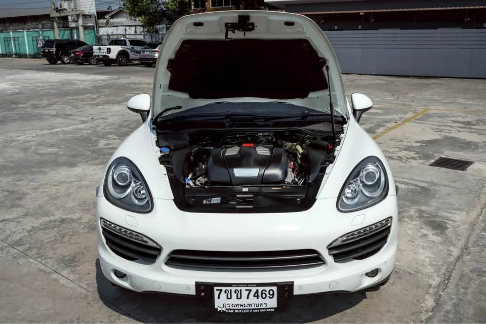 2014 Porsche Cayenne II 2