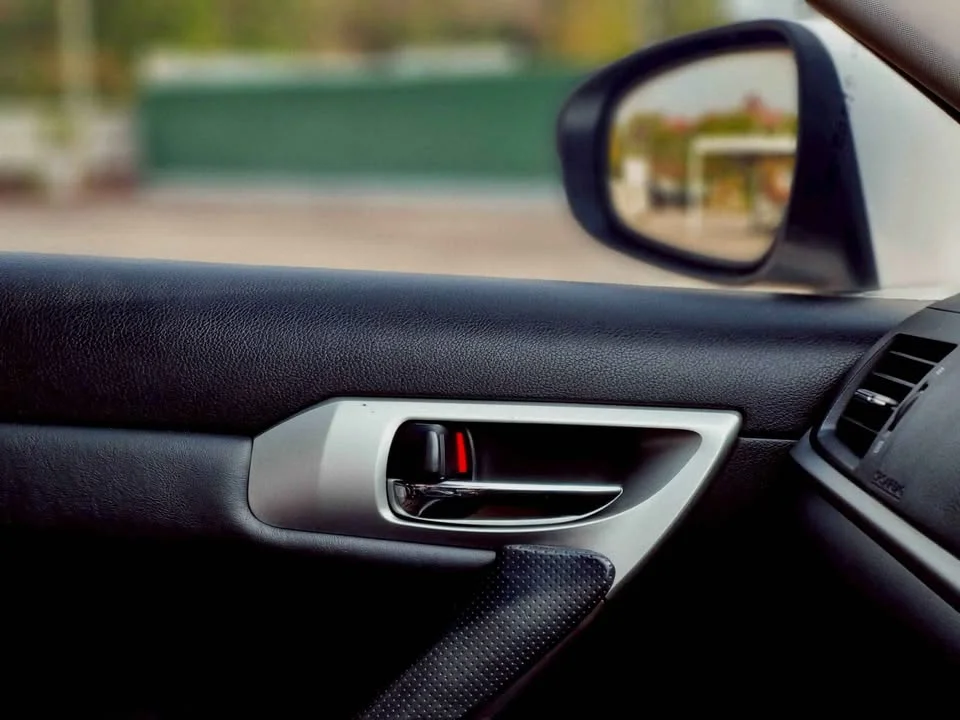 2011 Lexus CT A10 3