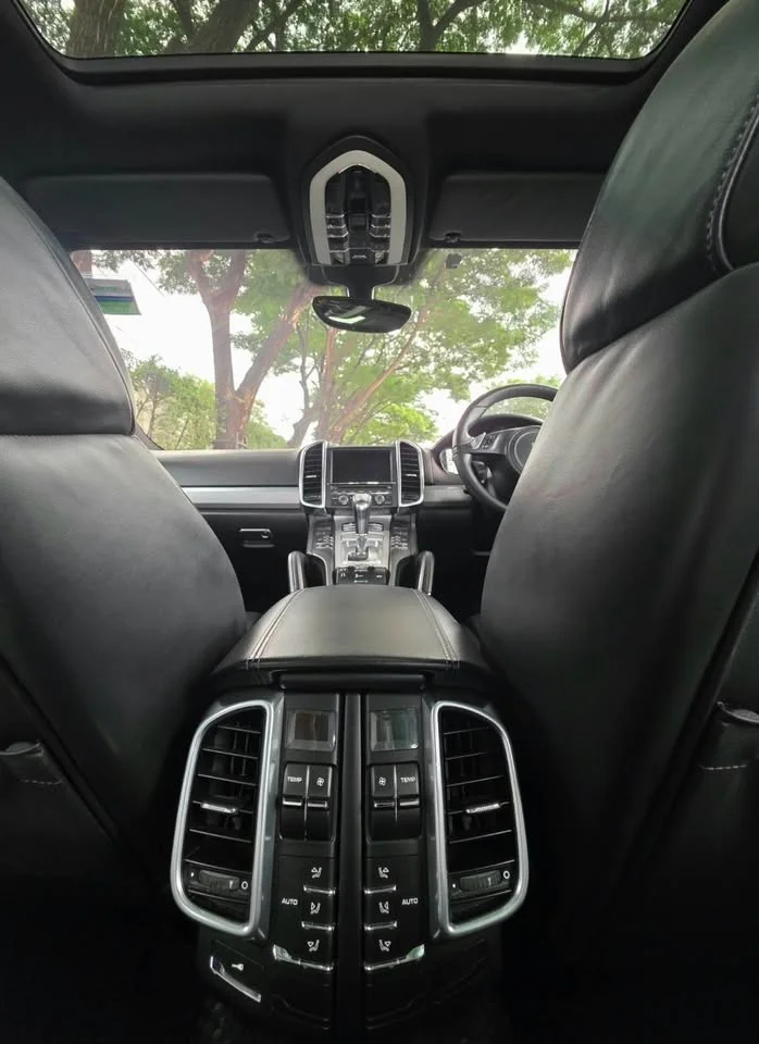 2011 Porsche Cayenne II 2
