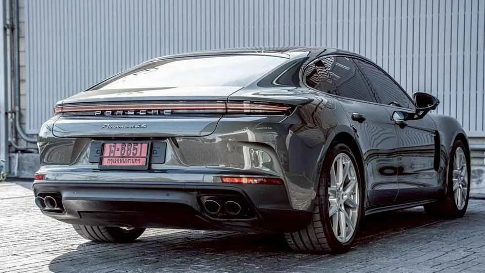 2025 Porsche 911 992 2