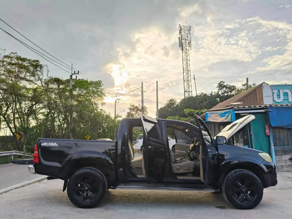 2012 Toyota Hilux VII 3