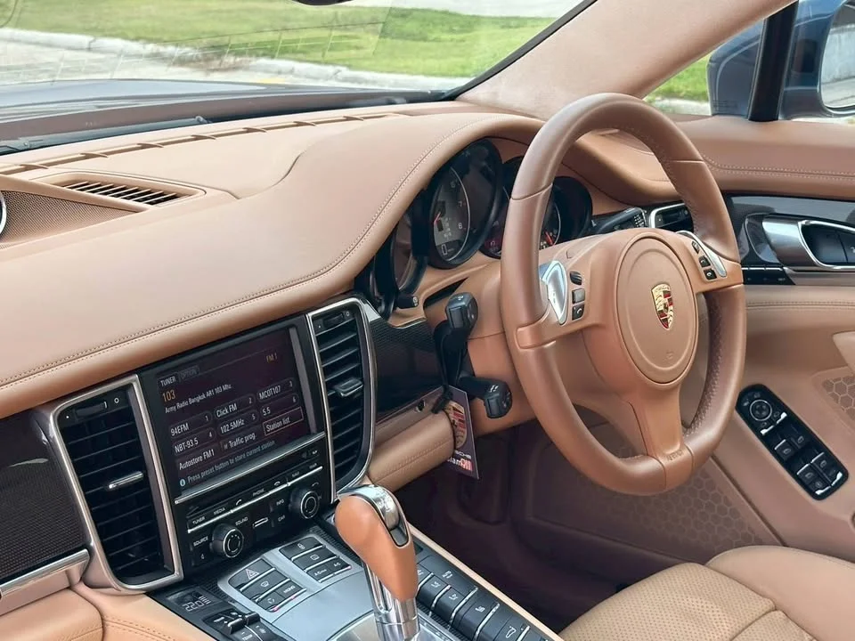 2013 Porsche Panamera I 3