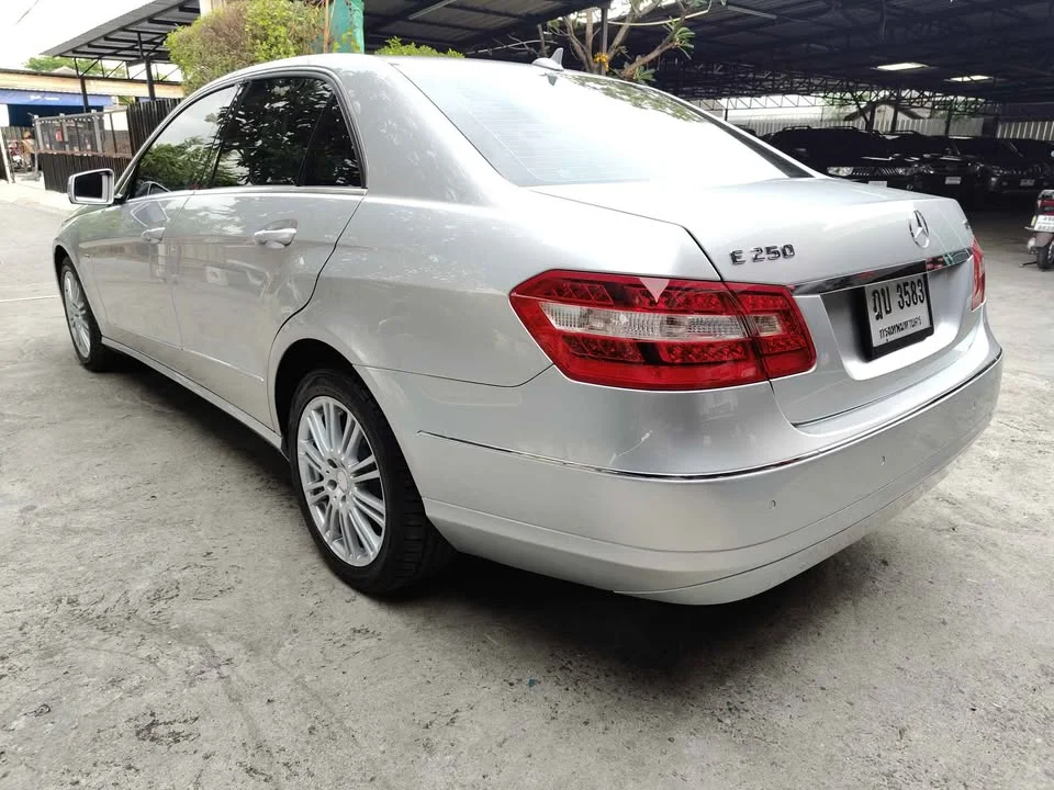 2009 Benz E-Class W212 2