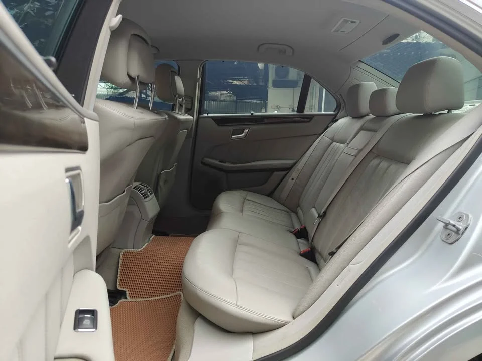 2009 Benz E-Class W212 3