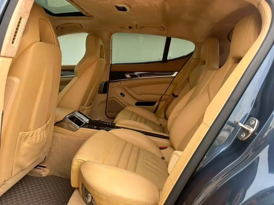 2013 Porsche Panamera I 3