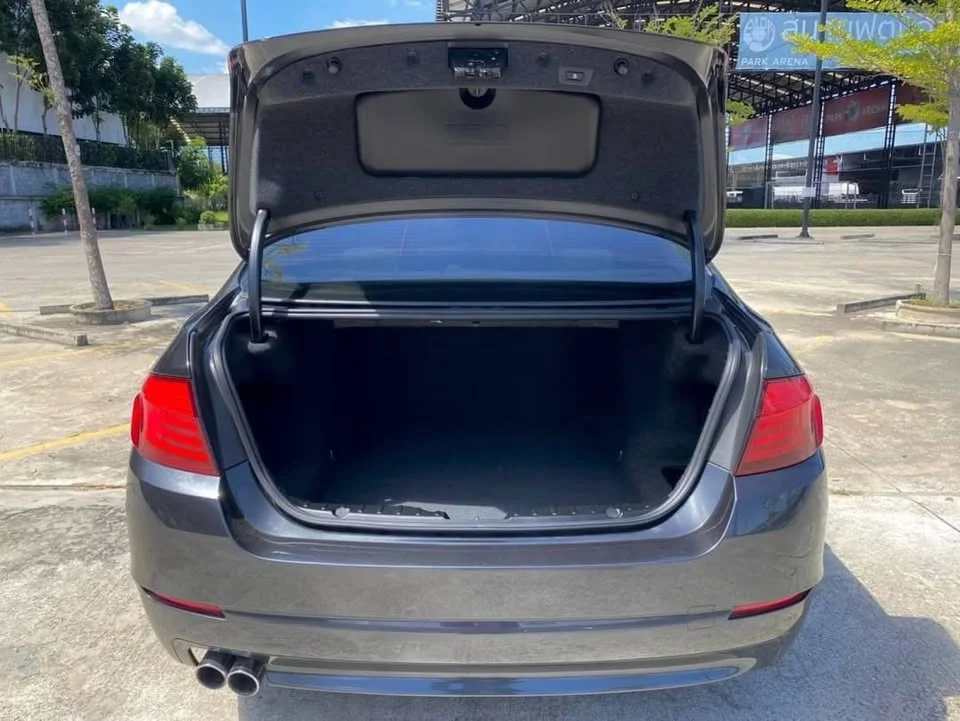 2011 BMW 5er F10, F11, F18 2