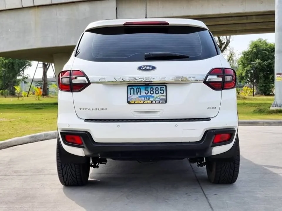 2019 Ford Everest II 3