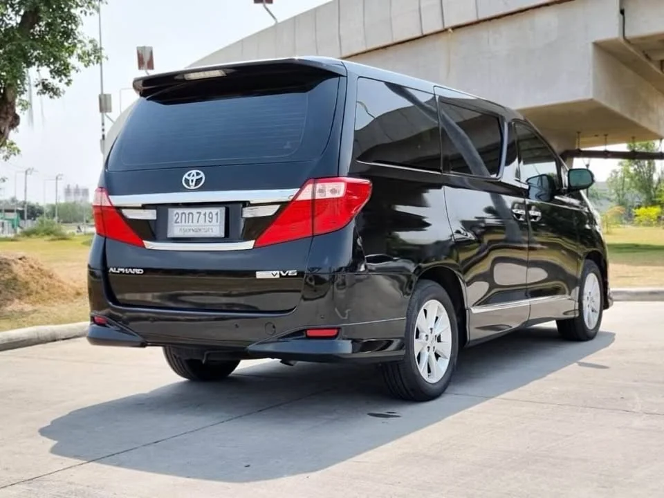 2013 Toyota Alphard, Vellfire II (AH20) 3